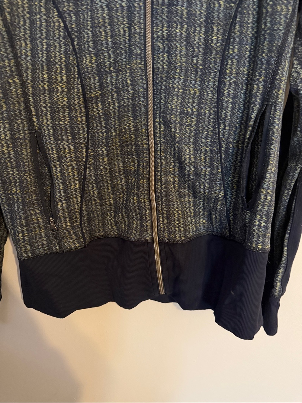 Lululemon Size 10 Blue Multicolor Full Zip Athletic Running Jacket - Picture 5 of 9